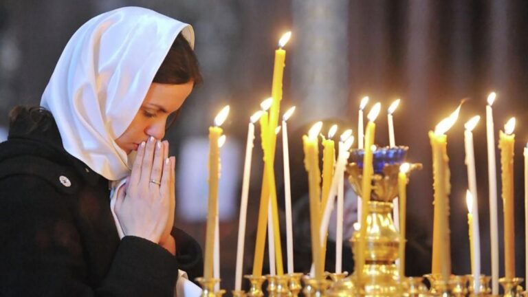 Можно ли ходить в церковь с месячными?