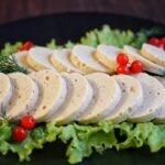 Як приготувати домашню курячу ковбасу для дитини?