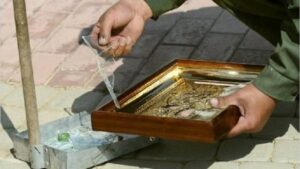 Впала ікона прикмета та що віщує цей знак в домі