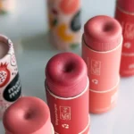 Тинт для губ: що це таке, чим відрізняється від помади і як вибрати свій