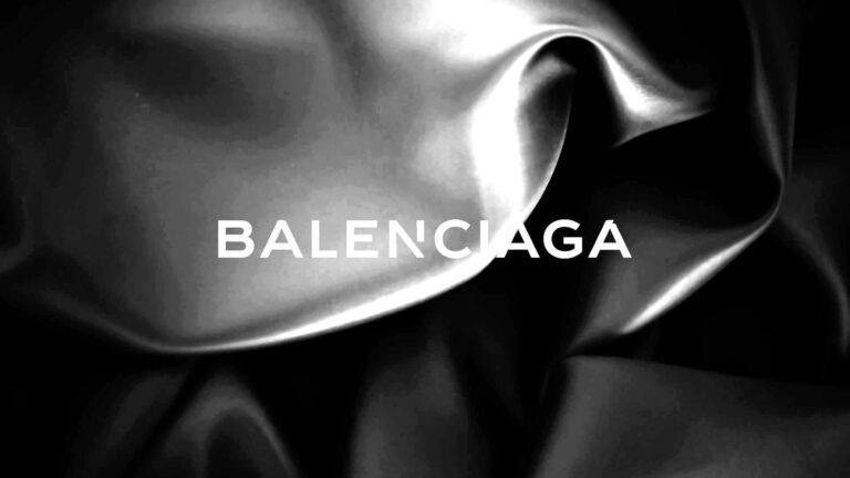 Balenciaga BOXY FIT: Нова парадигма пропорцій у сучасній вуличній моді