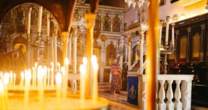 25 липня в Україні: Свято святої Анни, а також день пам'яті святих мучеників Прокла та Іларія.